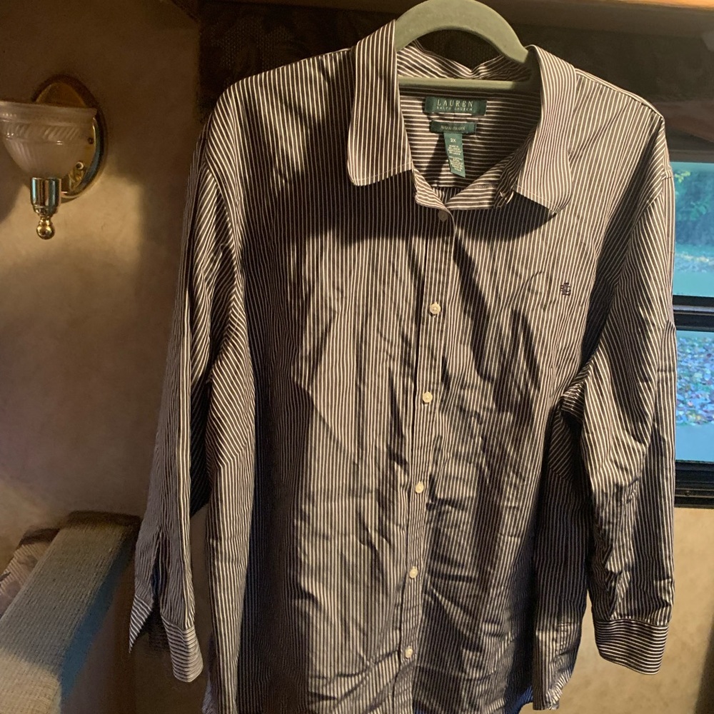 Lauren by Ralph Lauren 3x black and white pinstripe button down. EUC